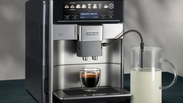 Siemens Siemens Coffee machine, 1.7L, auto capuchino maker, LED display, auto recipe-12, black-silver TE655203RW фото