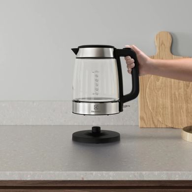 Electrolux Електрочайник, 1,7л, Strix, скло, чорний+нерж E4GK1-4GB фото