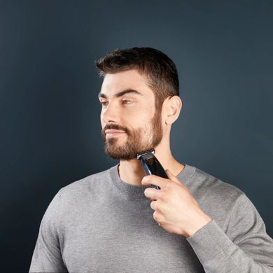 Rowenta Машинка для стрижки Barber Experience, сеть+акум., роторный мотор, насадок-5, кейс, нерж. сталь, синий TN1851E0 фото