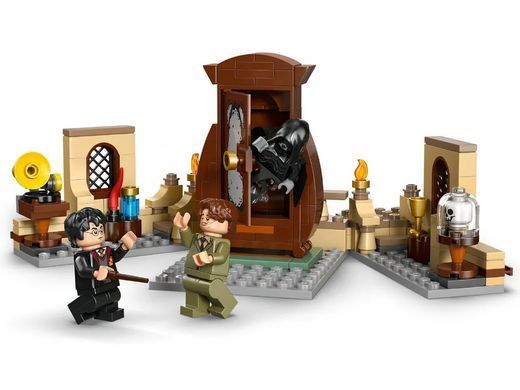 LEGO Конструктор LEGO Harry Potter Замок Гоґвортс: Лікарняне крило 76463 фото