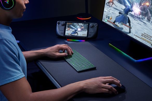 Razer Клавіатура Joro Ultra Low-Profile, 86key, BT, EN, RGB, чорний RZ03-02360100-R3M1 фото