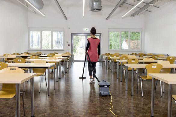 Karcher Professional vacuum cleaner Karcher T 11/1 Classic Hepa 850W 235mBar container 11l dry cleaning 4.29kg 1.527-199.0 фото