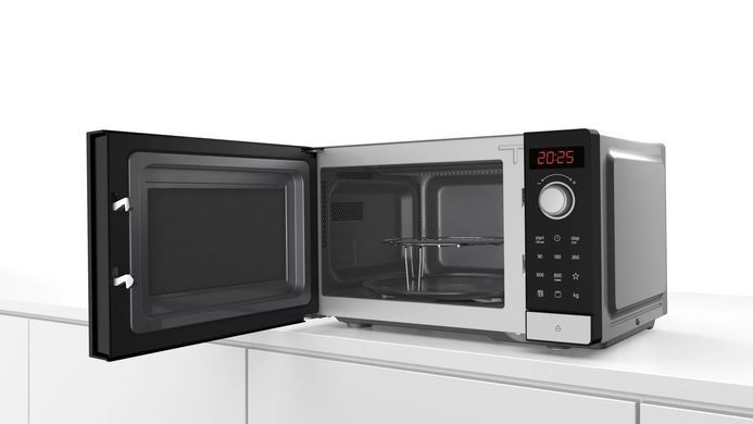 Bosch Мікрохвильова піч, 20л, електр. управл., 800Вт, гриль, дисплей, чорний FEL023MS1 фото