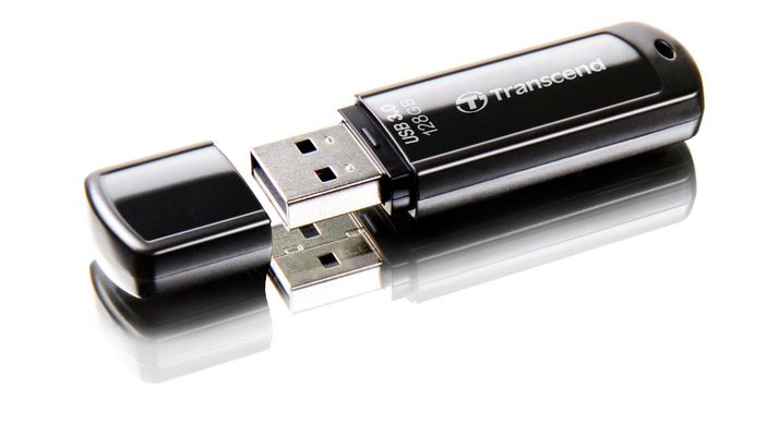 Накопитель Transcend 128GB USB 3.1 Type-A JetFlash 700 Black TS128GJF700 фото