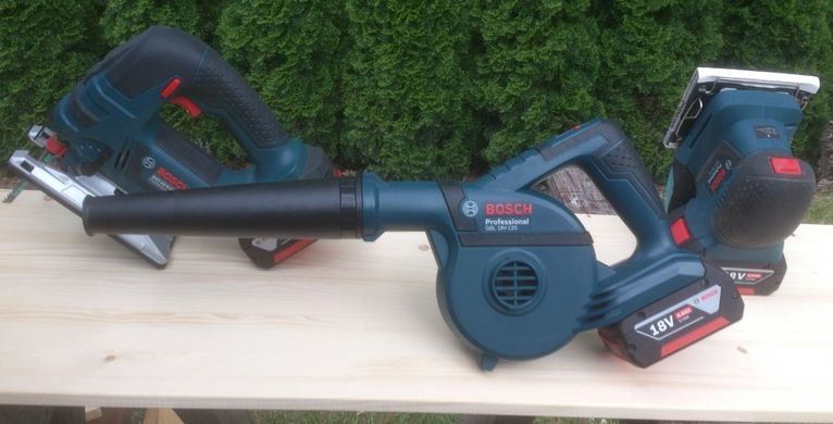 Bosch Повітродув акумуляторний GBL 18V-120 Professional, 18В, 270 км/г, 120 м?/г, 1.1 кг 0.601.9F5.100 фото