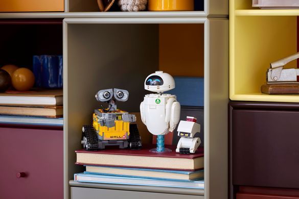 LEGO Конструктор LEGO Disney Pixar ВОЛЛ&middot;І та Єва 43279 фото