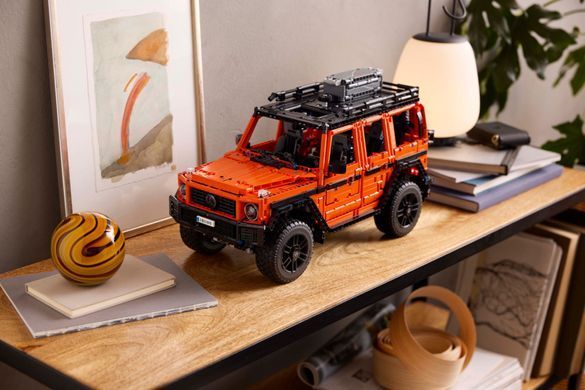 LEGO Конструктор Technic Mercedes-Benz G 500 PROFESSIONAL Line 42177 фото