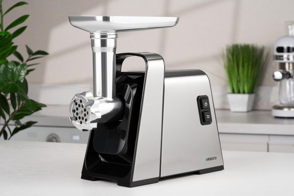 М'ясорубка Ardesto MGK-2400 - 2400 Вт/2,2 кг-хв/4 тертки/томат. соковиж./сріблястий MGK-2400 фото