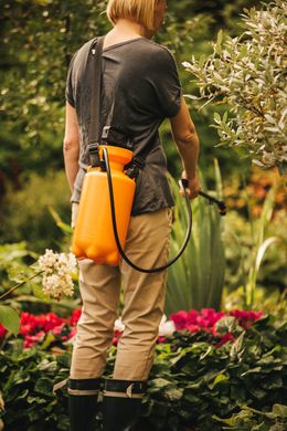 Fiskars Опрыскиватель садовый 5л Watering, 49,5 см, 1300г 1025934 фото