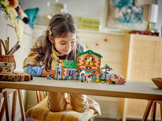 LEGO Конструктор LEGO Friends Ранчо і стайня поні 42654 фото
