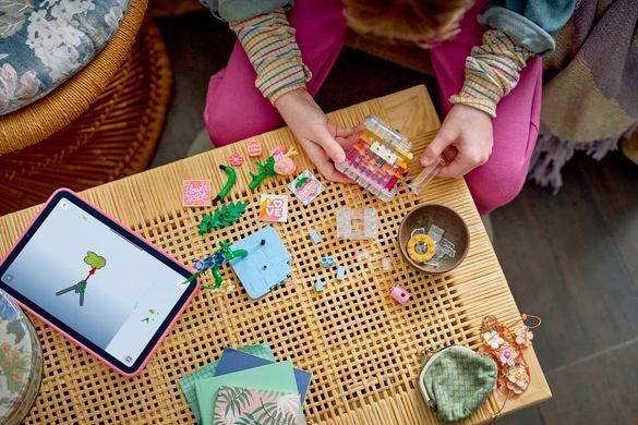 LEGO Конструктор LEGO Creator Флакон для парфумів із квітковим декором 31383 фото