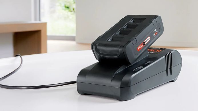 Bosch Зарядний пристрій для акумуляторів пилососів Unlimited Серія 6 та Unlimited Gen2 Серія 8 BHZUC18N фото