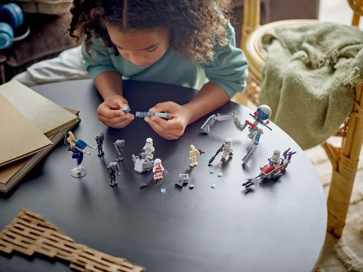 LEGO Конструктор LEGO Star Wars Клони-піхотинці й Бойовий дроїд. Бойовий набір 75372 фото