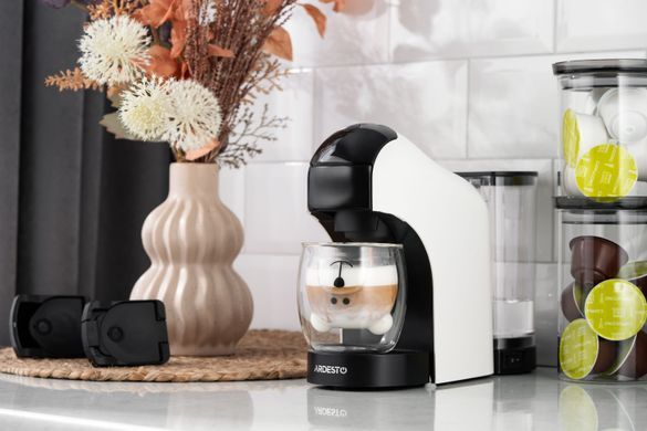 ARDESTO Кофеварка капсульная, 0.8л, капсулы Nespresso, Nescafe Dolce Gusto, молотый кофе, сенсорное управление, белый YCM-CNDE фото