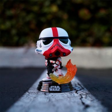 Ігрова фігурка FUNKO POP! серії "Мандалорець" &ndash; ШТУРМОВИК З ВОГНЕМЕТОМ 45542 фото