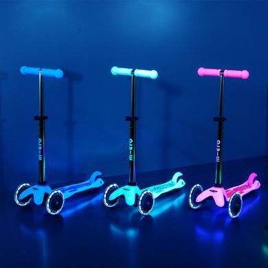 Самокат MICRO серии "Mini Deluxe Glow LED" - АРКТИЧЕСКИЙ СИНИЙ (до 50 kg, 3-х колесный, свет) MMD215 фото