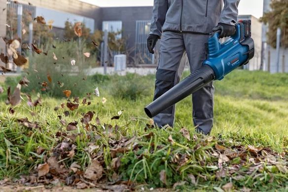 Bosch Повітродув садовий акумуляторний AdvancedLeafBlower 18В-750 198 км/год 2.8кг без АКБ і ЗП 0.600.8D2.000 фото