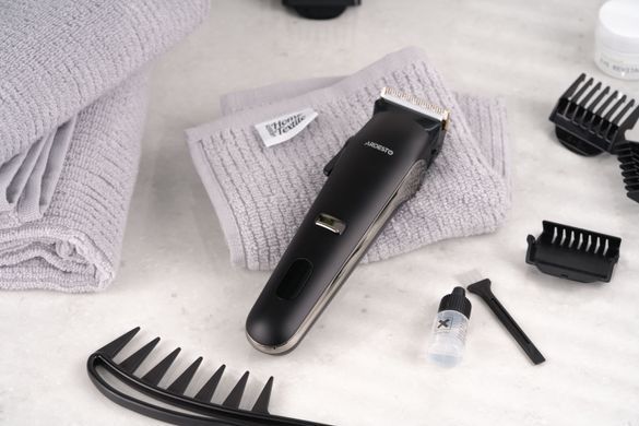 Машинка для стрижки Ardesto HC-Y32-B/5 Вт/черный/Цифровая индикация заряда HC-Y32-B фото