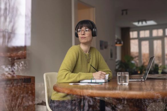 Philips Наушники Over-ear TAH5209 BT 5.3, SBC, Wireless, Mic, Черный TAH5209BK/00 фото