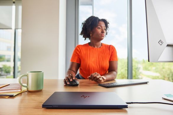 HP Ноутбук HP EliteBook Ultra G1i 14" 2.8k Touch, Intel U7-258V, 32GB, F1TB, UMA, Win11P, синій B66VXAT фото