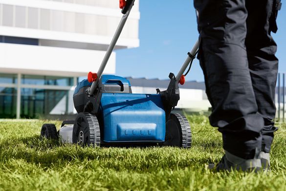 Bosch Газонокосарка акумуляторна GRA 18V2-460 18В 46см 60л 30-70мм 23кг без АКБ та ЗП 0.600.8C8.000 фото