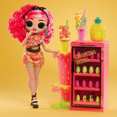 Игровой набор с куклой L.O.L. SURPRISE! серии "O.M.G." &ndash; ЧА ЧА (с аксесс.) 503842 фото