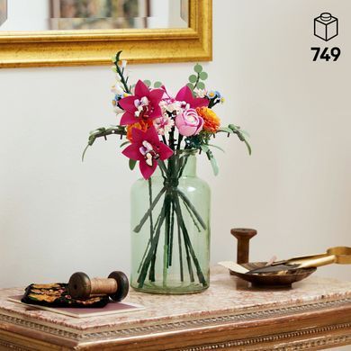 LEGO Конструктор Botanicals Милий рожевий букет квітів 10342 фото