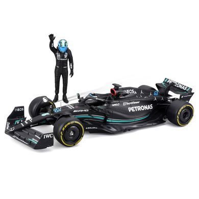 Автомодель з фігуркою - MERCEDES-AMG F1 W14 E PERFORMANCE (1:24) 18-28037 фото