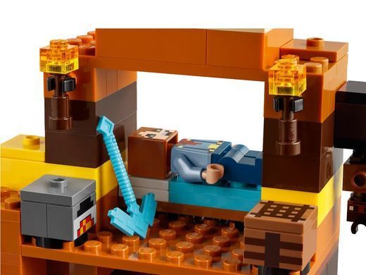 LEGO Конструктор Minecraft Покинута шахта у безплідних землях 21263 фото