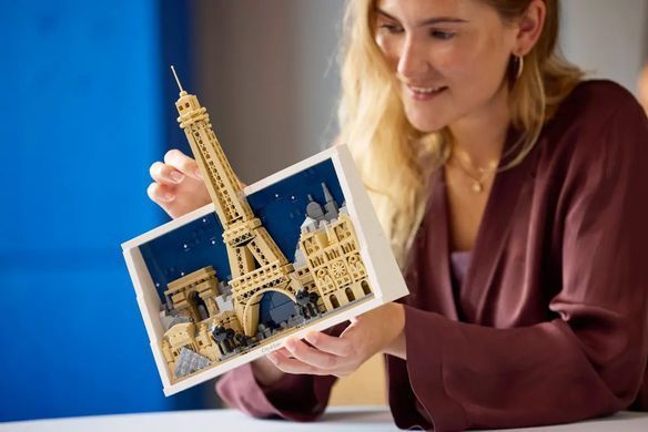 LEGO Конструктор LEGO Architecture Париж &mdash; місто кохання 21064 фото