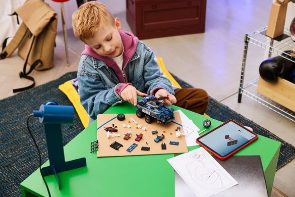 LEGO Конструктор LEGO Super Heroes Переслідування Людиною-Павуком машини для перевезення злочинців 76349 фото