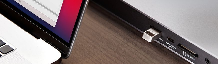 Kingston Накопитель 128GB USB 3.2 Type-A Gen1 DT Micro R200MB/s Metal DTMC3G2/128GB фото
