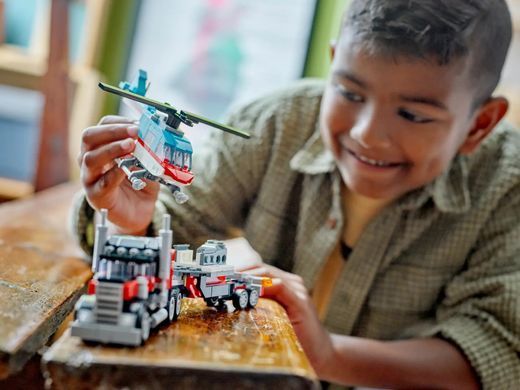 LEGO Конструктор Creator Бортова вантажівка з гелікоптером 31146 фото