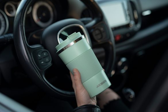 ARDESTO Термочашка Urban 500 мл, нержавеющая сталь, зеленый AR2650GT фото