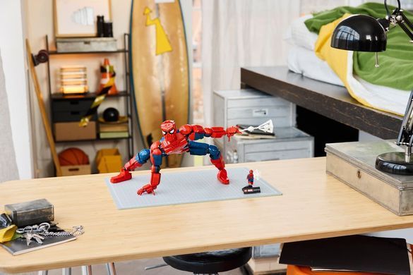 LEGO Конструктор LEGO Super Heroes Фігурка супергероя Людини-Павука 76346 фото