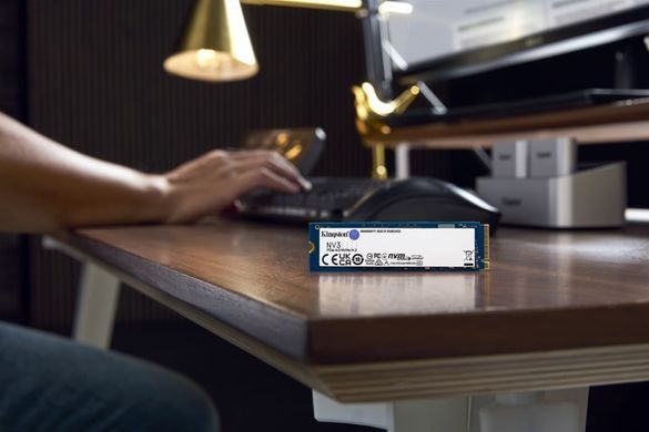 Kingston Накопичувач SSD M.2 2TB PCIe 4.0 NV3 SNV3S/2000G фото
