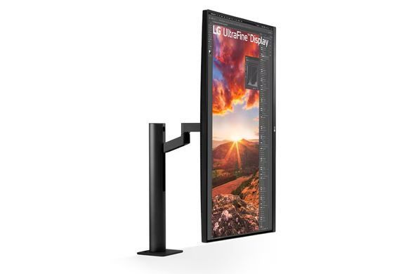 LG Монітор LG 31.5" 32UN880K-B 2xHDMI, DP, USB-С, MM, IPS, 3840x2160, DCI-P3 95%, Pivot, HDR10 32UN880K-B фото