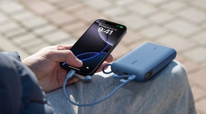 Belkin Аккумулятор портативный литий-ионный Power Bank Belkin 20000мА&middot;ч, 20Вт, с дисплеем, синий BPB028HQBL фото