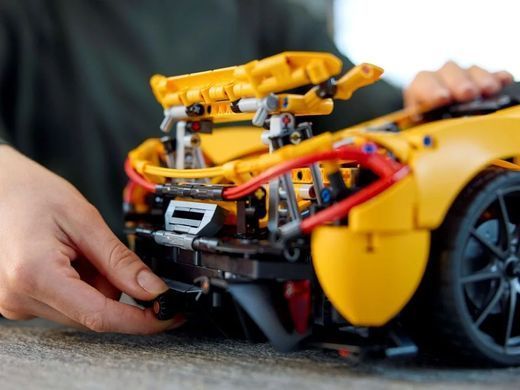 LEGO Конструктор LEGO Technic McLaren P1 42172 фото
