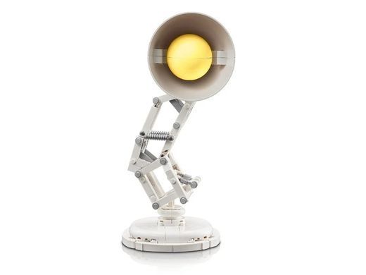 LEGO Конструктор LEGO Ideas Disney Pixar Luxo Jr. 21357 фото