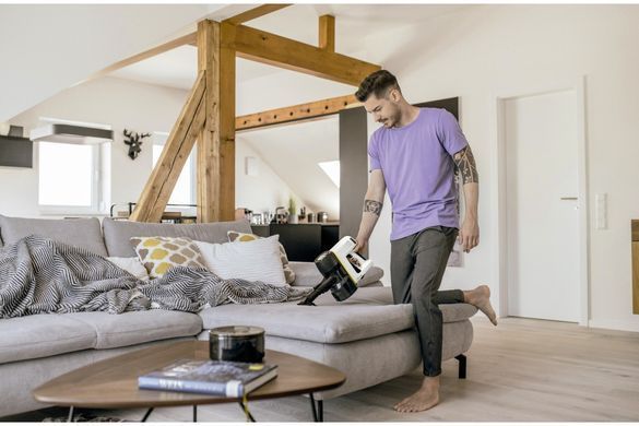 Karcher Пылесос беспроводный VC 4 Cordless myHome, конт пыль -0.65л, автон. раб. до 30мин, вес-2.4кг, белый 1.198-630.0 фото