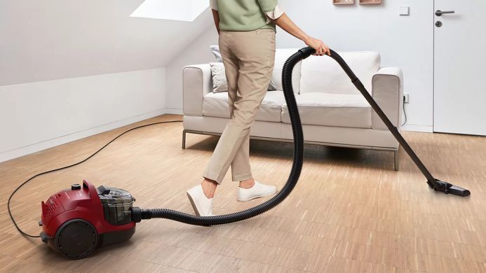 Bosch Пылесос контейнерный, 550Вт красный BGC21X350 фото
