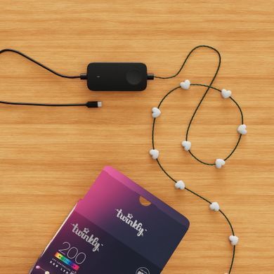 Twinkly Гирлянда Smart LED Twinkly Candies Heart RGB 200 IP20 12м USB-C кабель зеленый TWKH200RGB-G фото
