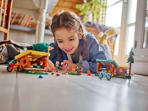 LEGO Конструктор Friends Уютные домики в приключенческом лагере 42624 фото