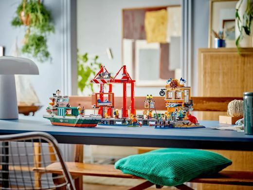 LEGO Конструктор City Морская гавань с грузовым судном 60422 фото