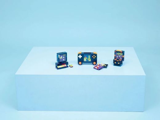 LEGO Конструктор LEGO Creator Гральна ретро-консоль 31380 фото