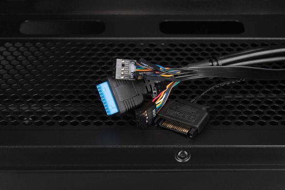 Корпус 2E Gaming Runa G2107, без БЖ, 1xUSB 3.0, 2xUSB 2.0, 1x120mm ARGB, ARGB strip, TG Side Panel, ATX, чорний 2E-G2107 фото