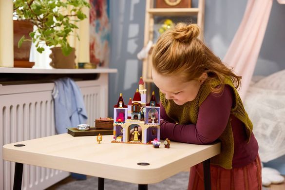 LEGO Конструктор LEGO Disney Princess Зачарований замок Красуні і Чудовиська 43289 фото