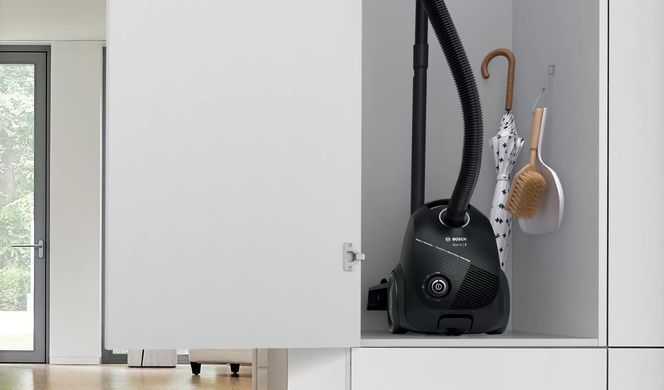 Bosch Пылесос мешковый, 600Вт, мешок-3.5л, НЕРА, черный BGBS2BA1P фото