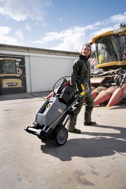 Karcher Мойка высокого давления Karcher HD 10/25-4 SXA Plus, 8800 Вт, 3 фазы, 80&ndash;250 бар, 500&ndash;1000 л/ч, шланг 20 м, 81,9 кг 1.286-955.0 фото